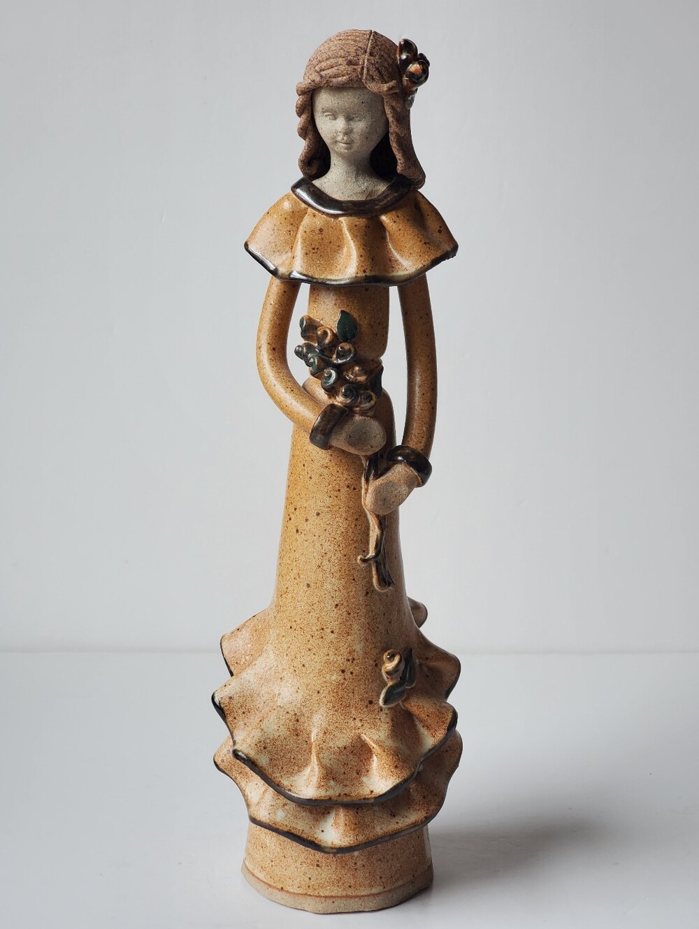 Vintage G. Courvoie Quebec Art Pottery Flower Girl Figurine 12" Original Sticker